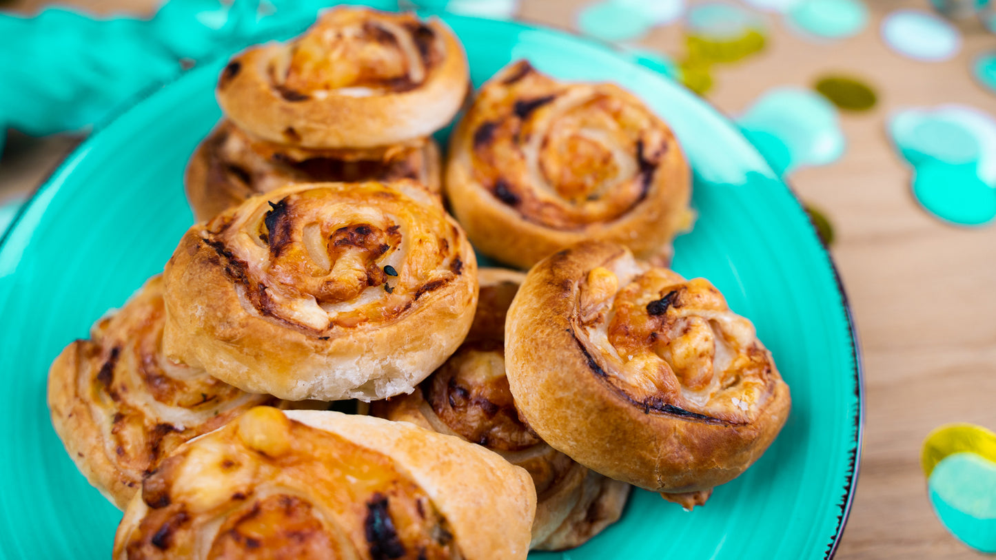 Blätterteigschnecken mit Räucherbarsch