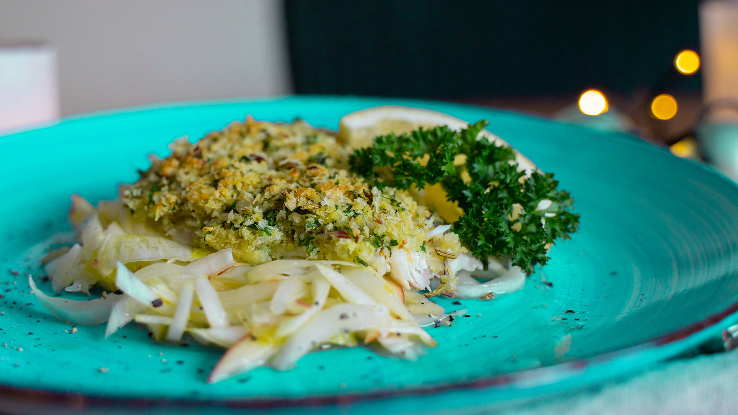 Knusperbarsch an Orangen-Apfel Salat