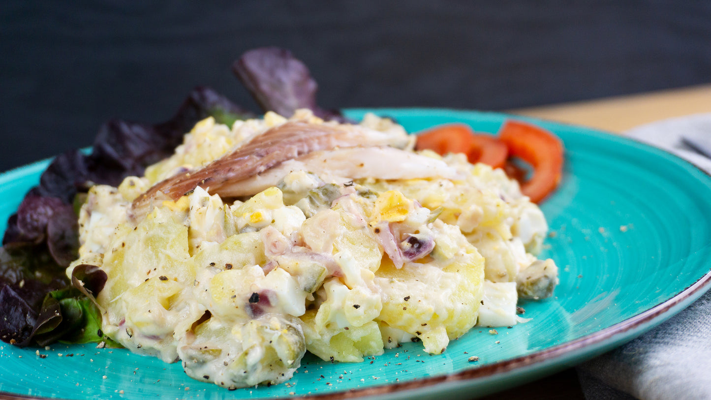 Saarländischer Kartoffelsalat mit Räucherbarsch